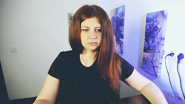 Lizzy Love online show from May 22, 2026, 9:29 am