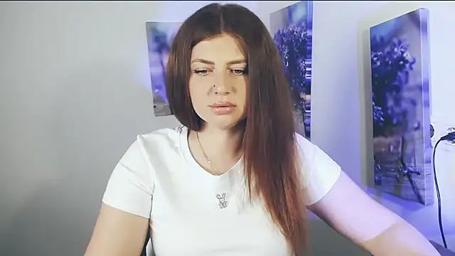 Lizzy Love online show from June 6, 2026, 8:41 am