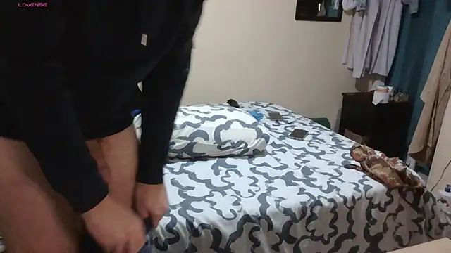 CrazyFrench2 online show from March 10, 2026, 6:34 pm