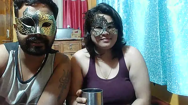 Cutehornycouples online show from February 19, 2025, 6:32 pm