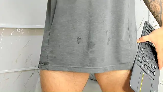 Ricardogo19 online show from July 3, 2026, 6:36 pm