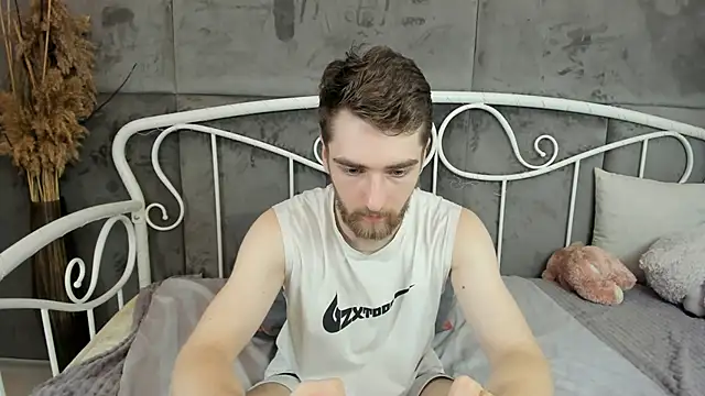 DexterDexx online show from December 2, 2024, 2:37 am