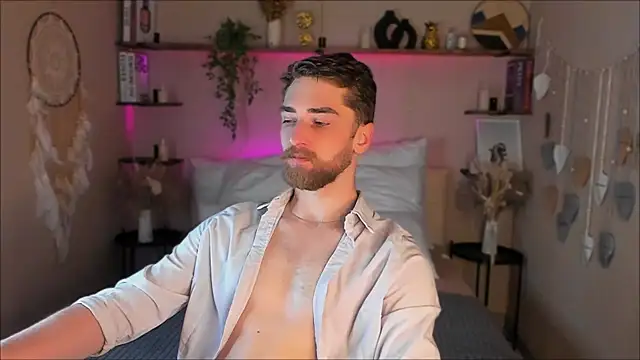 DexterDexx online show from October 9, 2025, 9:59 pm