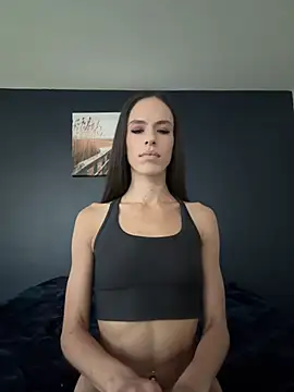 brookehoneynina online show from July 6, 2026, 11:28 am