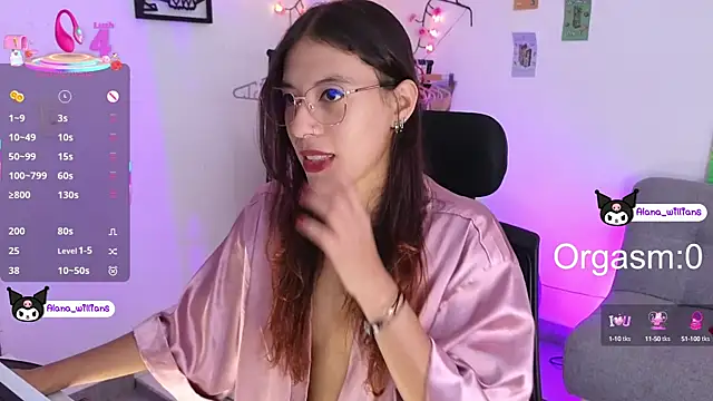 1Alana W online show from September 14, 2025, 1:55 pm