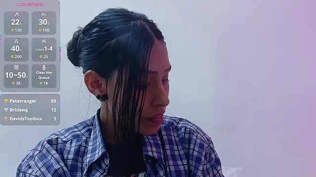 yourcuteneighbourr online show from February 3, 2026, 6:22 am