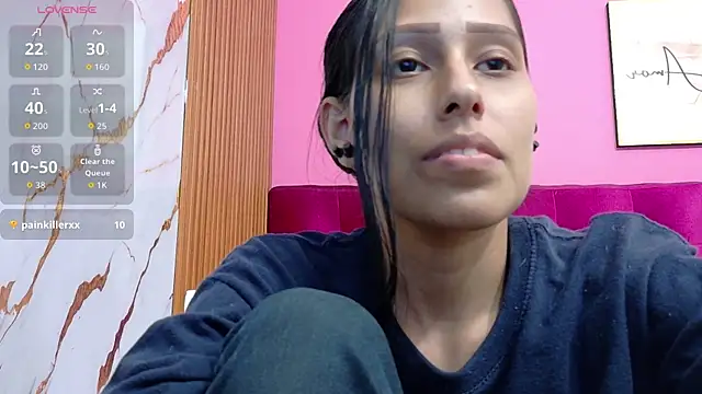 yourcuteneighbourr online show from July 7, 2026, 6:47 am