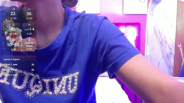 yourcuteneighbourr online show from April 23, 2026, 2:51 am