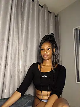 C-yoyo online show from February 18, 2026, 11:12 pm