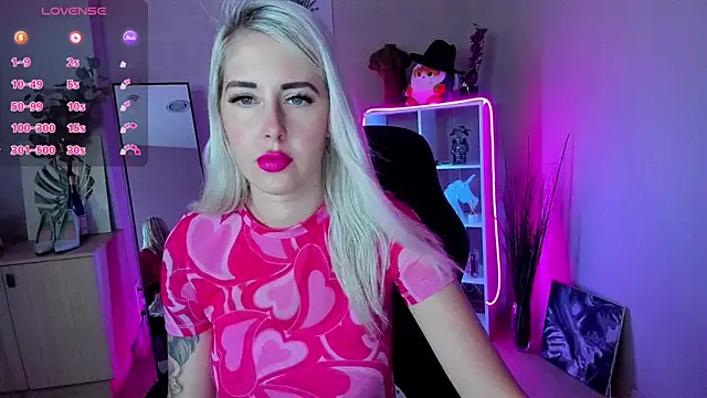 Snapshot of Mermaid_N chatting on June 11, 2026, 1:38 am Mermaid N online show from June 11, 2026, 1:38 am