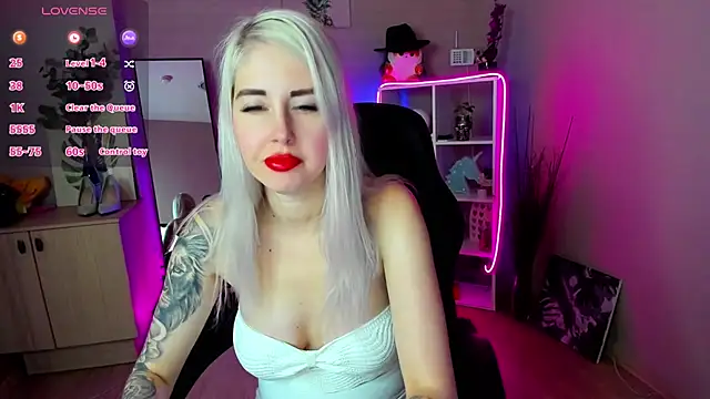 Mermaid N online show from May 7, 2026, 1:32 am