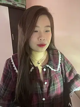 Snapshot of Bae1103 chatting on March 17, 2026, 8:06 am Bae1103 online show from March 17, 2026, 8:06 am