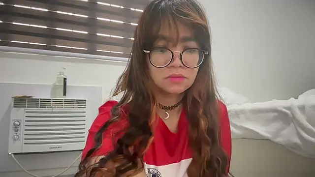 Pinkyrose111 online show from March 28, 2026, 10:22 pm