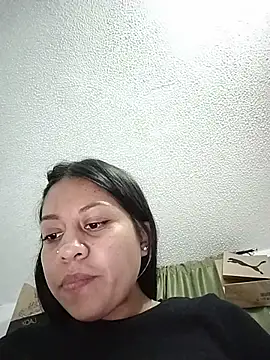 Tiphanydirty3 online show from July 17, 2026, 1:47 am