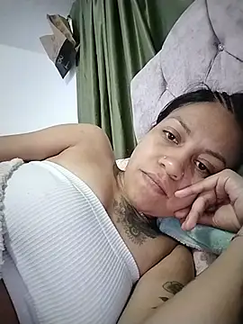 Tiphanydirty3 online show from July 28, 2026, 5:48 am