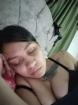 Tiphanydirty3 online show from June 14, 2026, 2:24 am