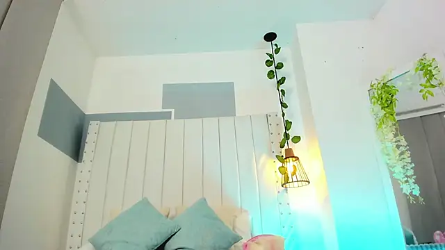 hannah gray online show from October 3, 2025, 11:12 am