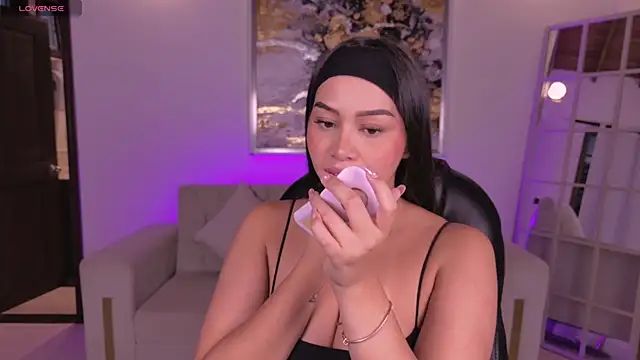 Snapshot of CelestePalmer_ chatting on August 2, 2026, 11:08 am CelestePalmer online show from August 2, 2026, 11:08 am
