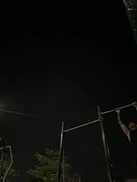 dominic smith  online show from February 18, 2025, 4:04 am