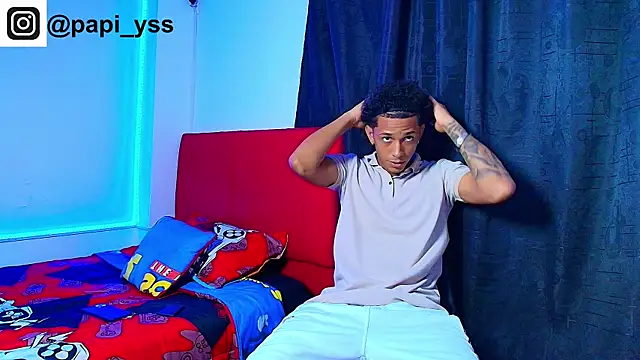 dominic smith  online show from October 12, 2025, 11:50 pm