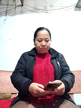 Queen 18200 online show from November 29, 2025, 10:32 pm