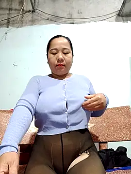 Snapshot of Queen_18200 chatting on March 10, 2026, 10:14 pm Queen 18200 online show from March 10, 2026, 10:14 pm