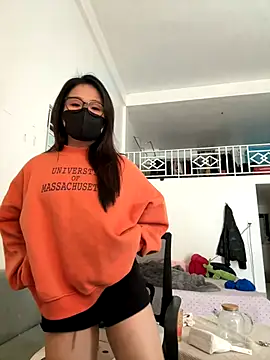 Jenni nana online show from November 27, 2025, 6:58 am