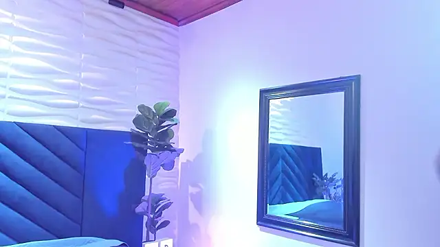 Snapshot of DrakeNeumann chatting on February 28, 2026, 3:50 am DrakeNeumann online show from February 28, 2026, 3:50 am