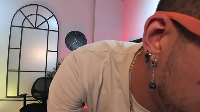 Snapshot of DrakeNeumann chatting on March 15, 2026, 3:24 am DrakeNeumann online show from March 15, 2026, 3:24 am