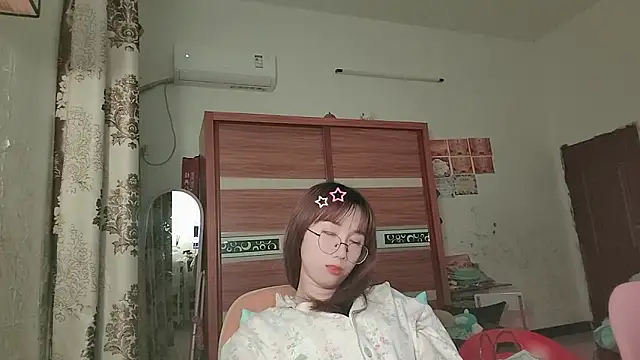 Lili 666 online show from April 30, 2026, 5:31 pm