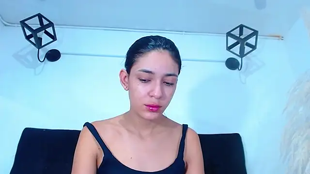 srta luciana online show from June 13, 2026, 12:14 pm