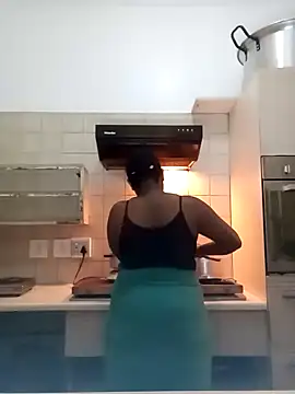 Sexymamibo online show from March 18, 2025, 5:01 pm