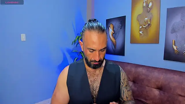 mr maik online show from October 5, 2025, 12:01 am