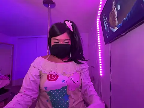 Onlypawzz online show from February 13, 2026, 5:40 am