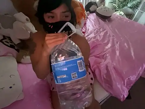 Onlypawzz online show from March 22, 2026, 2:29 pm