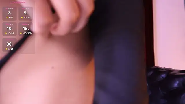 Snapshot of KasiaNoir_ chatting on March 19, 2026, 12:16 pm KasiaNoir online show from March 19, 2026, 12:16 pm