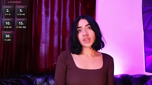KasiaNoir  online show from June 10, 2026, 12:17 pm