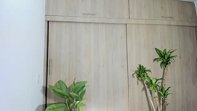 filletatouee online show from November 14, 2025, 2:59 am