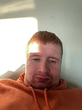 Snapshot of boholad8 chatting on March 9, 2025, 5:17 pm boholad8 online show from March 9, 2025, 5:17 pm