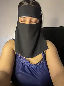 Narimane maroc online show from August 2, 2026, 3:27 am