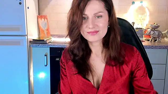 April o Nill online show from October 6, 2025, 2:29 pm