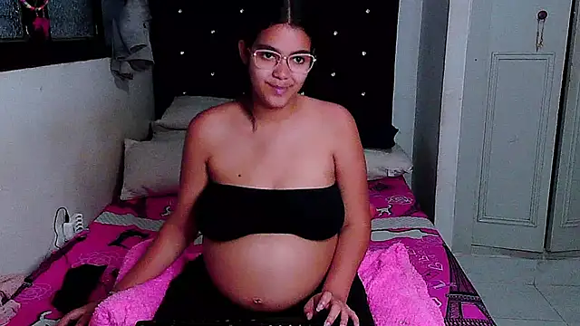 Victoriacarmo online show from March 14, 2025, 11:22 pm