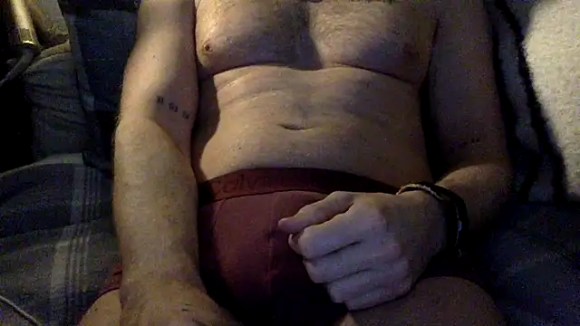 Snapshot of Stardrew123 chatting on May 8, 2026, 10:02 pm Stardrew123 online show from May 8, 2026, 10:02 pm