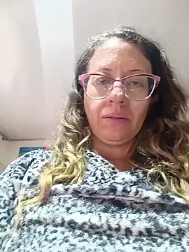 miss hanna07 online show from October 27, 2025, 4:19 pm