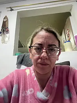 Snapshot of miss_hanna07 chatting on August 2, 2026, 12:42 am miss hanna07 online show from August 2, 2026, 12:42 am