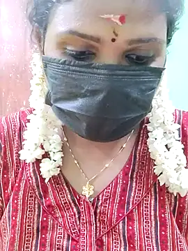 malliga98 online show from October 3, 2025, 7:15 pm