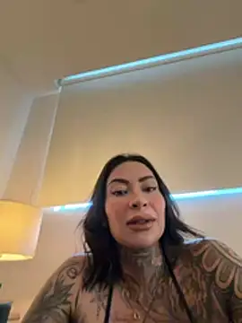 Iam Annii online show from February 8, 2026, 8:17 pm