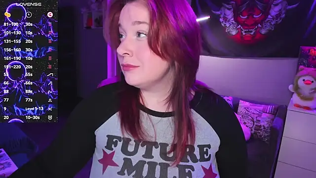 gitera  online show from October 10, 2025, 9:59 pm