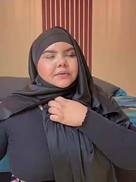  Shara Handal  online show from September 25, 2025, 7:03 am