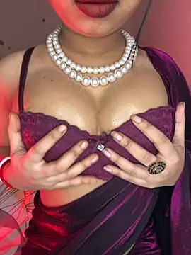 Hot-sexy222 online show from January 11, 2026, 10:00 am